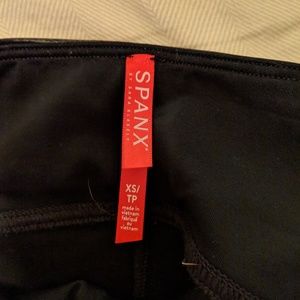 Spanx Faux Leather Leggings size XS, black